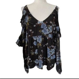 American eagle cold shoulder blouse